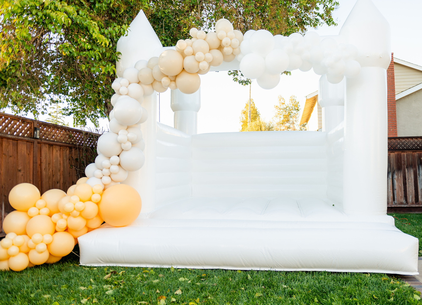 rental inflatable white bounce house for party